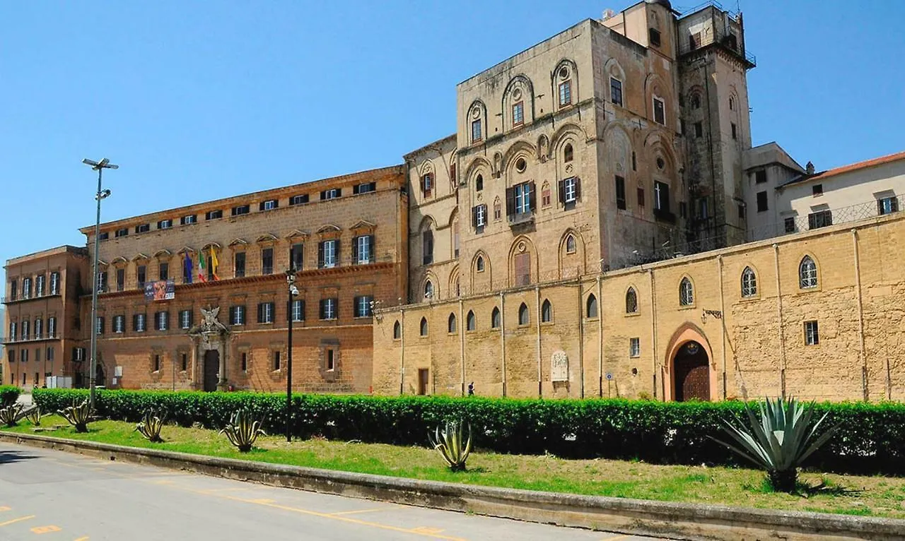 Appartement Palazzo Filangeri Di Amorosa Palerme Italie